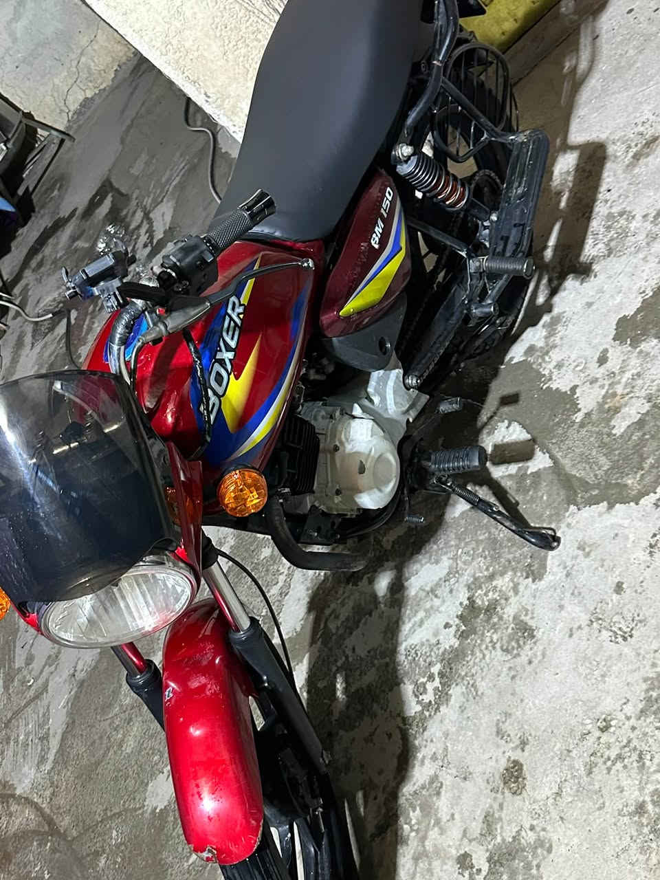 بوكسر 23 بدون اوراق كفاله سرقه وعشاير
دراجه نقص فقط سلف وكف وحده ماعرف شبي 

بس دراجه تجي وتشوفه احله من الصور 

كهربائيات كله شغاله

سعر 900 بيه مجال حك جيه 

اذا مو شراي لتخابر وتراسل 

مكاني حسينيه مال راشديه مو تخابرني من البصره 

***********
