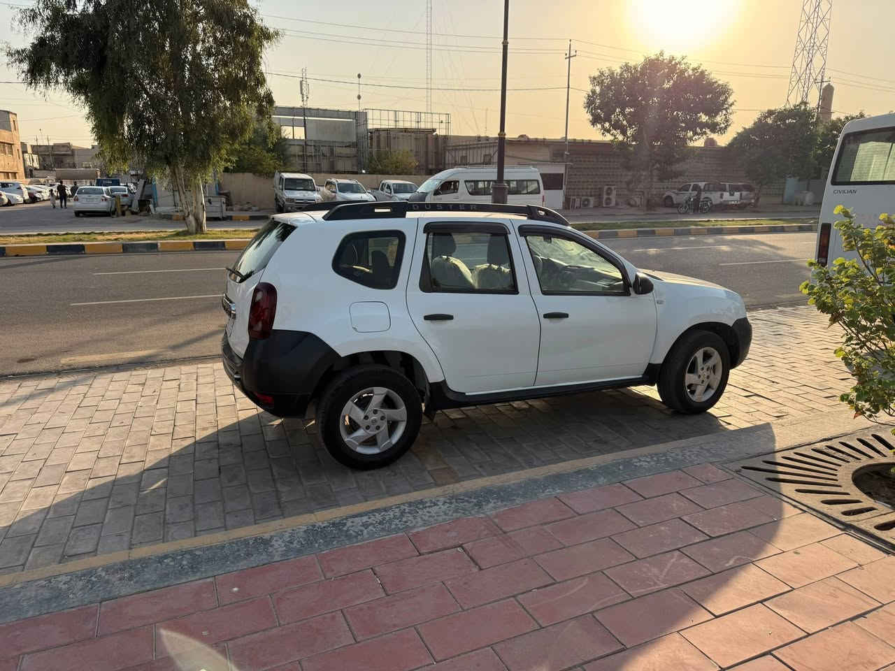 رينو داستر 2018 مكفوله كفاله عامه شرط اذا مفتوح برغي ترجع السياره باسمي  استلام شركه باسمي ما عليه اقساط مصفره كلشي كير محرك جديد كفاله بشرط من كلشي حداديه تايرات جدد بلادي مكان السياره بابل الحله السعر 80 وبيه مجال للشراي للتواصل
***********
رينو داستر 2018 مكفوله كفاله عامه شرط اذا مفتوح برغي ترجع السياره باسمي  استلام شركه باسمي ما عليه اقساط مصفره كلشي كير محرك جديد كفاله بشرط من كلشي حداديه تايرات جدد بلادي مكان السياره بابل الحله السعر 80 وبيه مجال للشراي للتواصل
