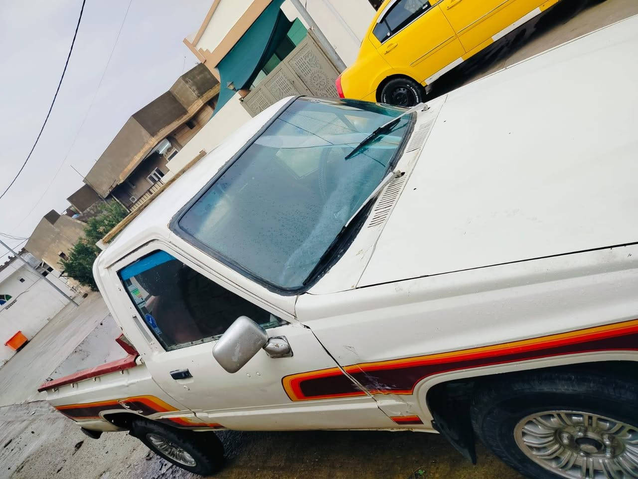 السلام عليكم
بيكم موديل 88 رقم صلاح الدين دولي 

شرط تحويل مكانها كركوك ***********

سعر 40
