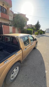 نيفارا ٢٠٠٨مكينه بلادي مفتوح كير عادي شاشه بلوتوث تخم تايرات جديد تبري...