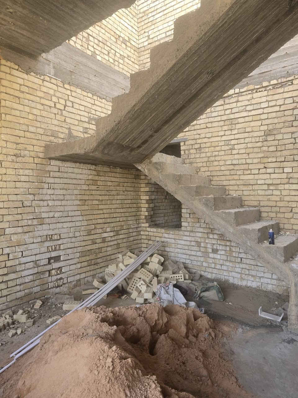 نواقص عيادة • المواد موجوده • شغل يومين