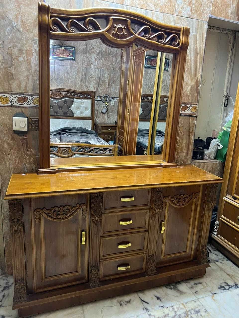 السلام عليكم غرفه صاج مستعمله قليل السعر مليون وربع والشراي يدلل
للتفاهم الاتصال على الهاتف
***********
