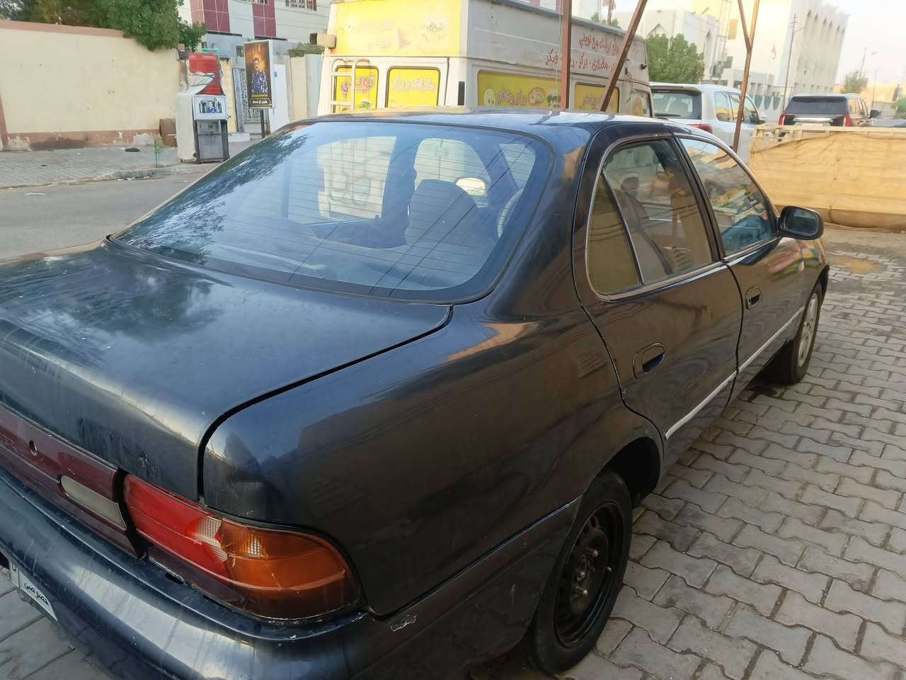 السلام عليكم
للبيع كورلا 93 
گير اوتوماتيك 
رقم بغداد الماني 
محرك 1600
السيارة گير ومكينة كفالة لا تنقيص ولا تبخير 
والمكينة ناعمة 
كهربائيات شغالة 
التبريد نقص غاز
السيارة جاهزة بس بيهة نقوصات بسيطة
(السيارة صارلها يمي هواي وضاع رقم راعيها أبيع بدون تحويل)
العنوان البصرة 
السعر 27
الرقم ***********
