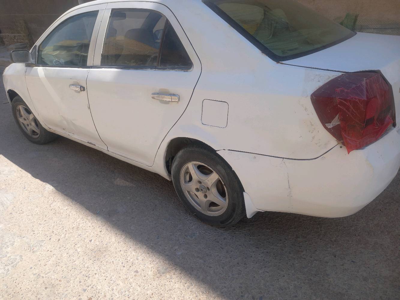 سياره ام كي سعر ١٧ ورقه محرك وكير نعمه من الله كل الكهربائيات شغاله ميسان للاستفسار اتصال على الرقم
***********