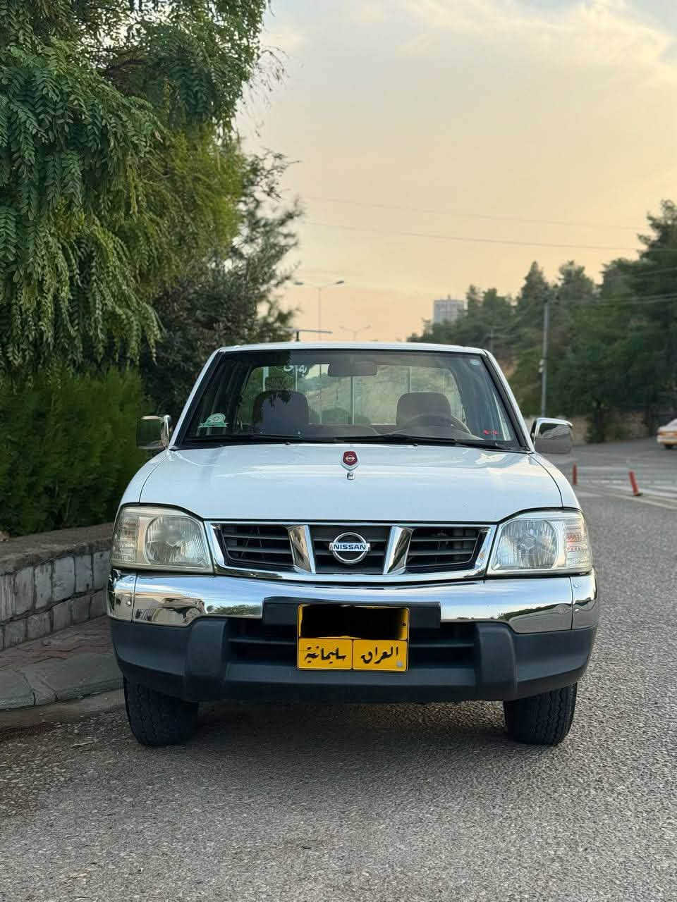 نيسان بيكاب • ٢٠١١ • ٢٤٤٠٠٠ كم