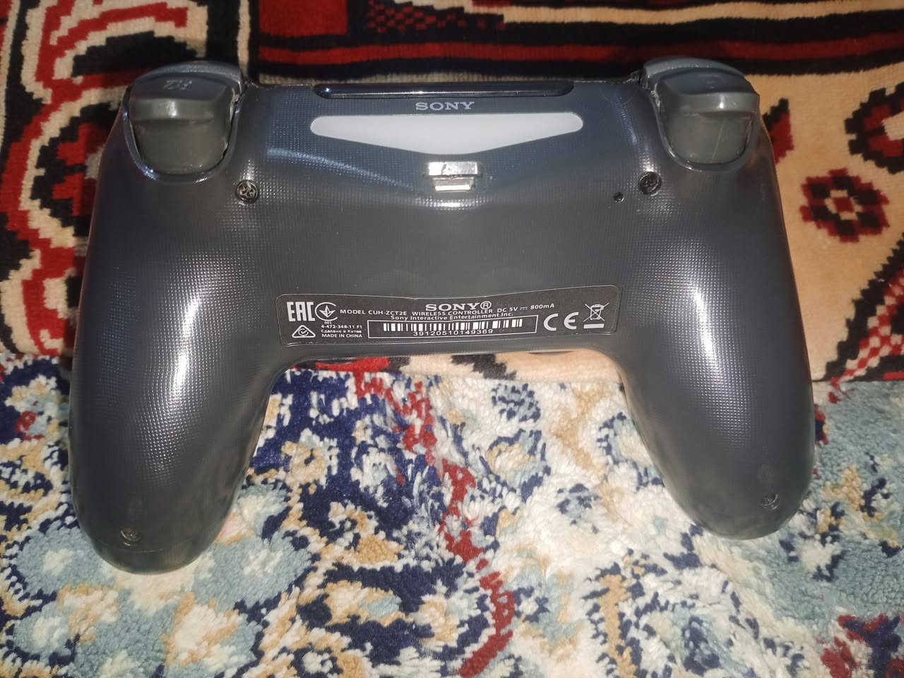 يا الله
السلام عليكم جويستك PS 4 للبيع اتوقع اصليه للبيع 

شغاله كامله كلش مو مبدل اي شي السعر 15 اذا ويه الجلاد 18 الف قفل قفل لأستفسار 
 واتساب 7826104114
