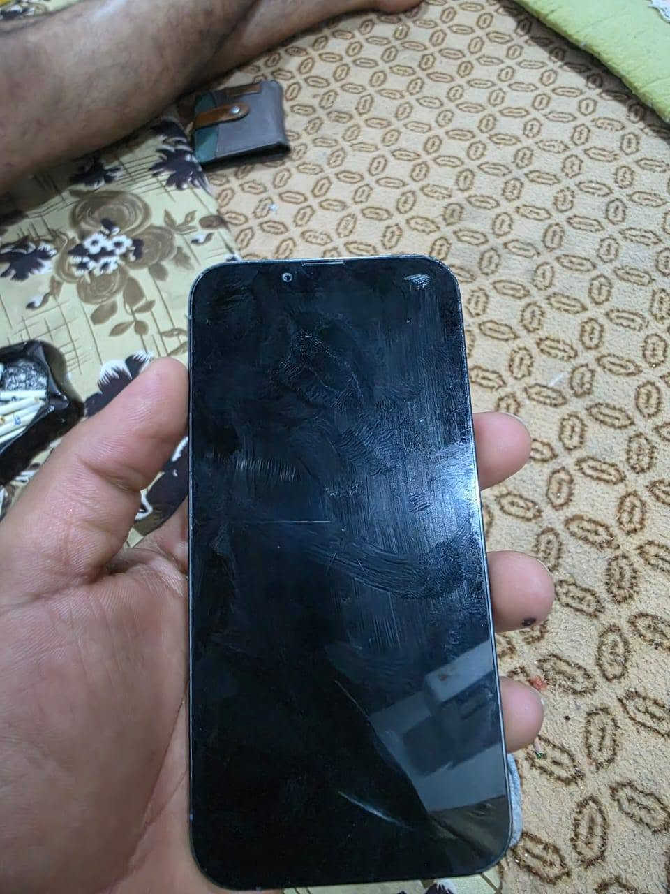 آيفون ١٣ برو • ٢٥٦ • بطارية ٧٩