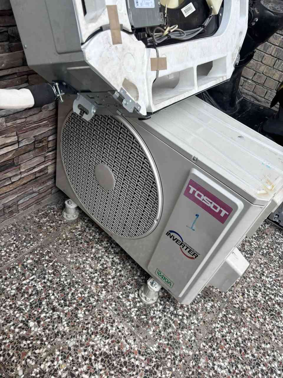 سبلت كاسيت • ٢ طن • انفيرتر