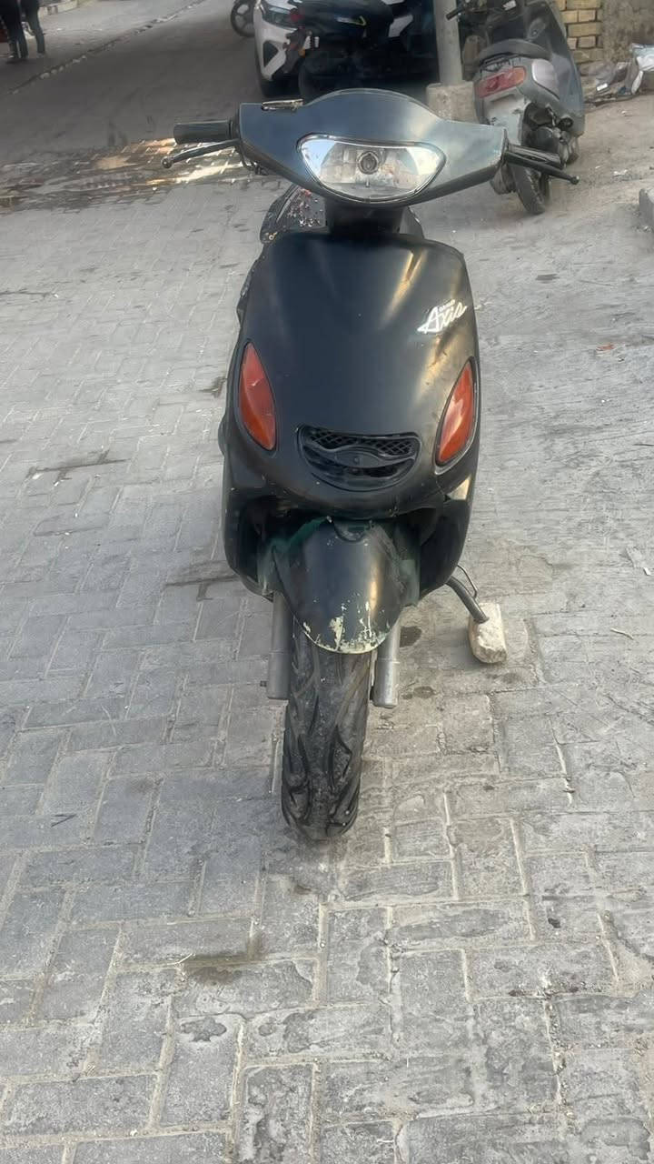 دراجه دولفين للبيع السعر 300 بيها مجال العنوان السماوي القشله صوب الصغير قرب الصالونات رقم الموبايل***********
