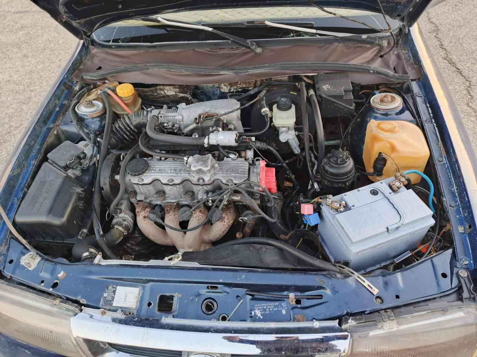 ئؤپل مؤديل1991سه نه واي به شرت حاسيب ئاوليت
مه كينه ٢٠گير مه كينه به شرت بي دعم بي له دراو 
بي خيس تنو تؤل مالي دؤست كاره بي هامو به شرت 
دوا تي لؤكه نرخ 17ماعامه له ناو نيشان جمجمال 
***********ئاسيا***********
