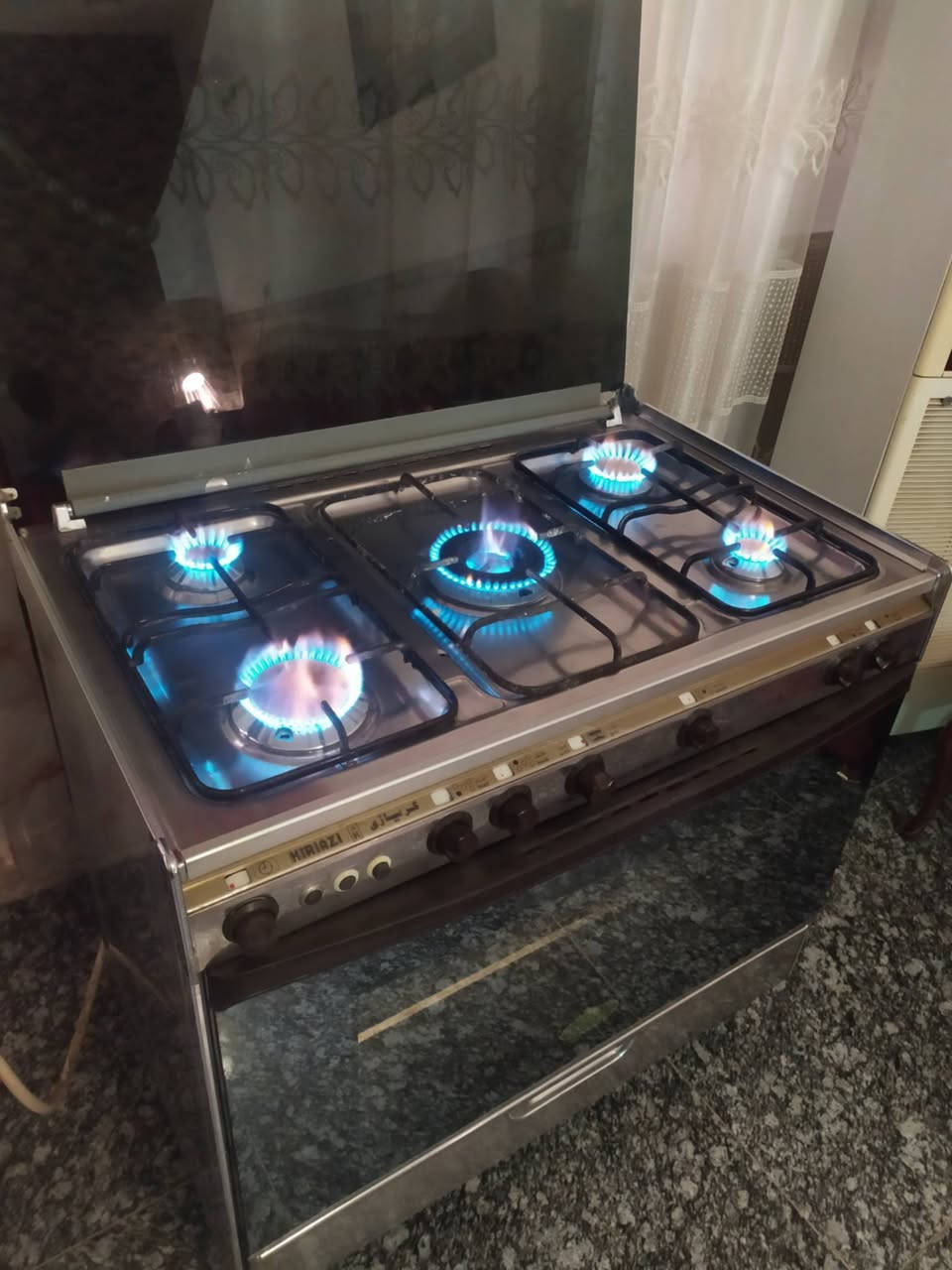 طباخ كريازي • ٥ مشاعل • نضيف