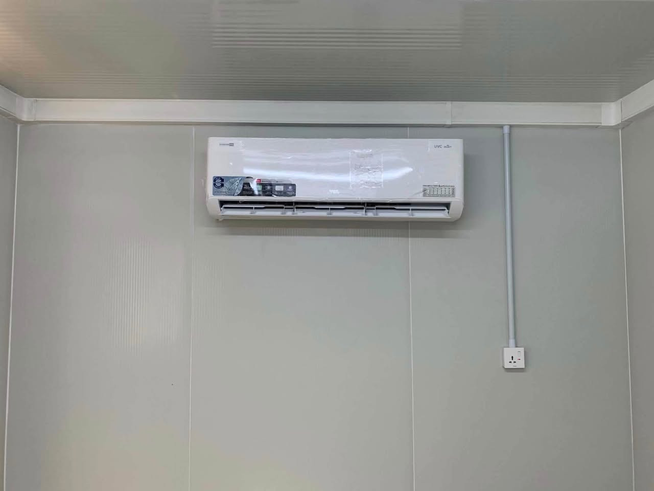 ❄️ عروض صيانة ونصب السبالت ❄️
خدمتكم لباب البيت (داخل وخارج بغداد) 🏡
⚠️ الأسعار عرض خاص وثابتة مع ضمان تنصيب 3 أشهر
🏷️ الأسعار والخدمات:
 🧼 غسل موقعي: 25 ألف
 🧽 غسل كامل (تفصيخ): 40 ألف
 🛠️ نصب جداري جديد: 50 ألف
 ⚙️ نصب مستعمل (بدون غسل): 50 ألف
 🔄 نصب مستعمل (مع الغسل): 65 ألف
 🏢 نصب كنتوري: 70 ألف
 🚚 نقل السبلت (نفس البيت): 65 ألف
✨ نتميز بـ:
 🛠️ إصلاح الليك والصيانة الموقعية (مع الضمان).
 ⛽ شحن غاز فريون أصلي مضمون.
📞 للحجز والاستفسار (واتساب):
📲 ***********

نص مكتوب في الصور:
- محمد للتبريد
- نقدم خدمات نصب وصيانة أجهزة التبريد السبالت
- باحترافية عالية ودقة في العمل
- خبرة في التعامل مع جميع أنواع المكيفات مع سرعة
- استجابة وخدمة مضمونة
- الاتصال : *********** - ***********
- Shot on realme 8
- ١٨:٤٣ ٢٠٠٧ ٢٠٢٥