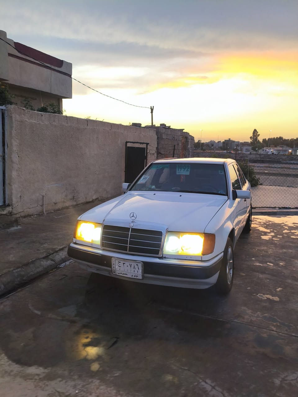 مرسيدس دوب • ١٩٩٢ • محرك ٢.٥