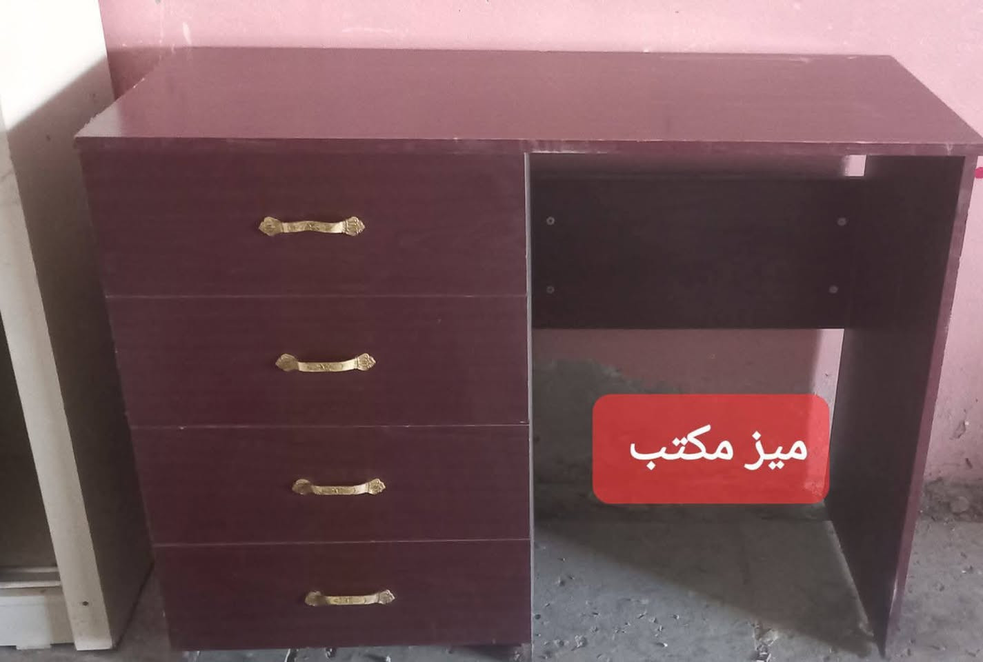 من رخصة مدير الكروب المحترم ٠٠٠
كناتير تركي مستخدم نظيف 
عنوان المحل بابل الطليعه شارع العام قرب سيطره الامام عون 
للاستفسار على الخاص 
او الاتصال 👇
{ *********** }
وتساب
يا الله توكلنا عليك
