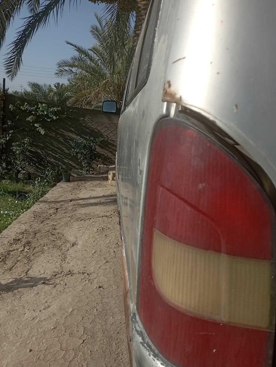 سلام عليكم ستانا موديل 97سياره قطره صبغ مابيه سياره بلاديه گير جديد تايرات جديد حداديه نظيفه سياره مكينه تعبانه ضعيفه سياره بيه قاصيرين سعر 20 او بيه مجال او شراي بيه خير اويدليل ***********
