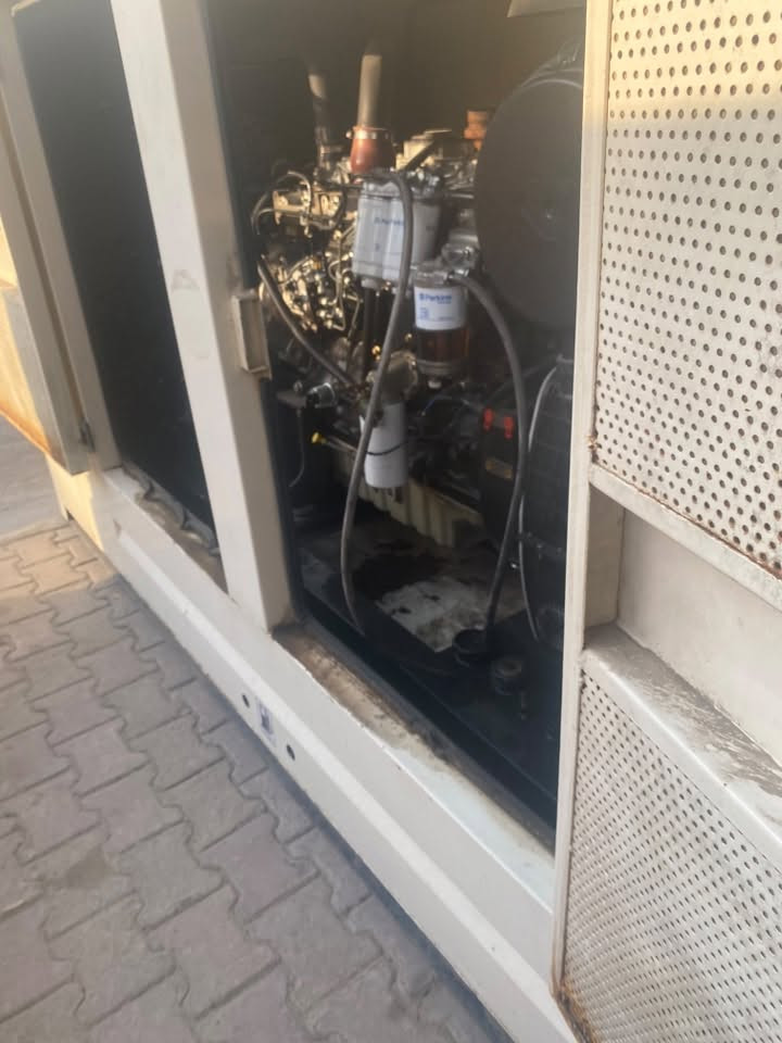البيع مولده بيركز انكليزي اصلي حديث ٦بستم اتر كلر 150 كيفي كاتم مامفتوحه عل بلاد لاتنقيص لاتبخير اخت جديده مع تاكي كاز لاتصال***********
