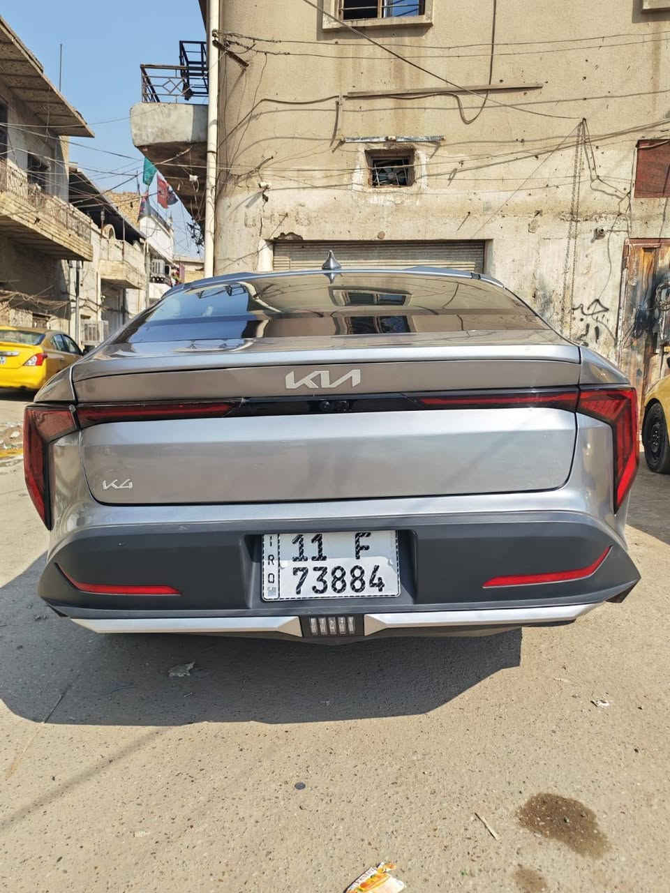 السلام عليكم  K4 للبيع فقط للبيع بدون مراوس محرك 2000
موديل 2025❤️
K4 أمريكي
ماشية 6الف
بدون دواخل
بدون ايرباك 
مازده تخم تاير جديد ويل 17 
بك لايت لد 
بصمة تشغيل عن بعد
رادار كل الجهات 
توقف ذاتي 
توقف خلفي
شاشة متصل🖥️  سعر 160 وبيها مجال للطيبين 
ثلاث وضعيات للكاميرا 
مكان سيارة بغداد 🚗
الشراي يتصل  *********** 📞
