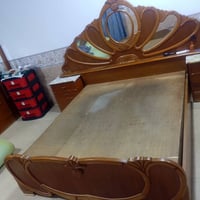 غرف نوم • للبيع