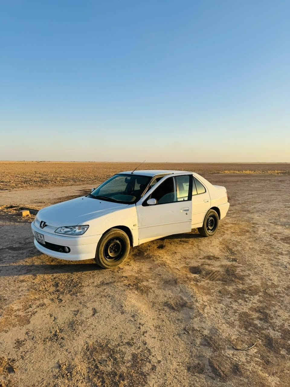 مكلف مكلف خابر ع الرقم
بيجو ٣٠٦ للبيع
كير محرك شرط
صدر أمامي وخلفي جديد
تبريد ثلج
بيها صبغ بنيد بدون دواخل 
جاملغ بارد
السيارة حيل ناعمة
تحويل مباشر سنوية لل٢٧
مكانها صلاح الدين قضاء العلم
السعر ٤٨ وبيها مجال 
***********

