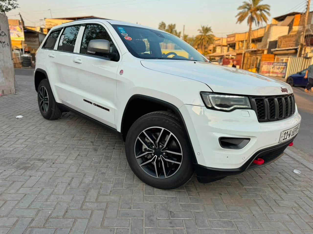 جيب شيروكي ترايل هوك
2019 خليجي
ماشية67k
فول موصفات

V6 3600
كشنات جلد ومخمل
داخل اسود
شاشة جبيرة
مقاعد حار بارد
خزن ميموري
تحكمات مكود 
رادارامي خلفي
رادار جانبي
3انضمة قيادة
نضام اسبورت 
شفتات استيرن 
تحديد مسار 
بانروما 
صندوك كهرباء
نضام جكات
تايرات جدد
حدادية كلهة جديدة
كفالة عامة 
نضام اطفى 
هواي موصفات 
مكاني بغداد الشعب
ممتواجد علحسب 
اتصل علرقم وتددلل
السعر ٢٨٥
***********
