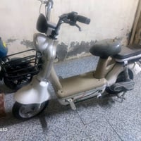 دراجه شحن R8 نقصها ملف +بطاريات  دراجه شحن حجم ١٤ نقصها ملف  دراجه شحن...