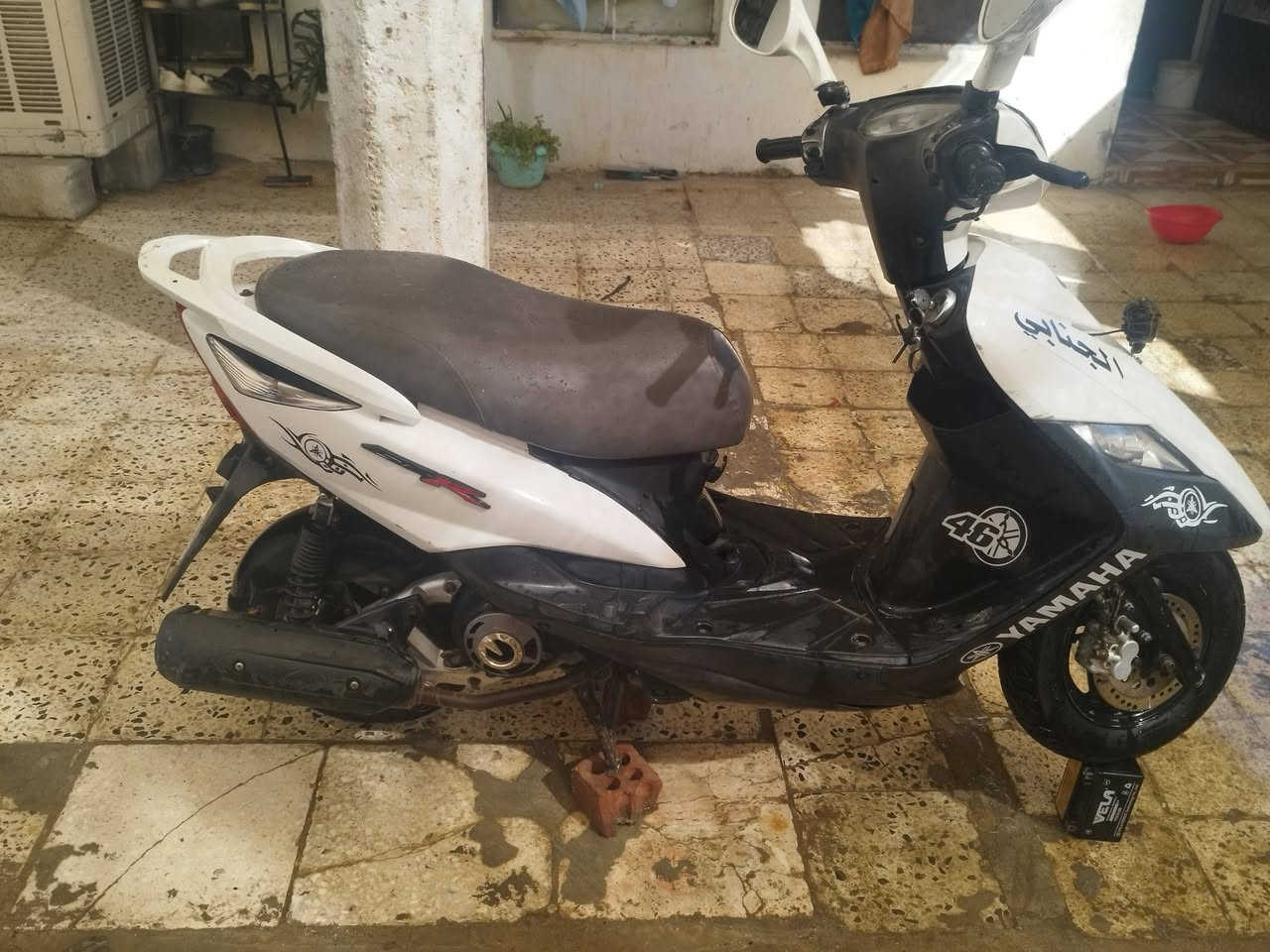 للبيع يوماها ثعلب دراجه نكره سلف كهربيات عل بلاد مرقمه لوحات 2نكلزي ابسمي تحويل ثاني يوم السعر مليون و 300وبيها مجال مراوس هم ترهم ***********
