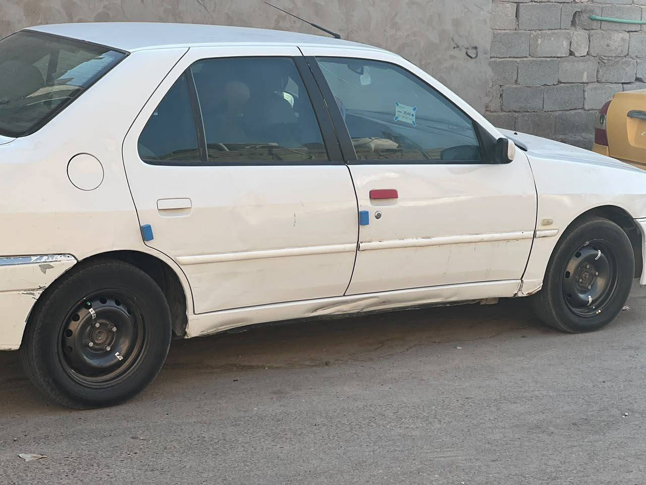 بيجو 306
مكينه وكير وتبريد وتخم تاير كله نضيف
رقم بغداد نگليزي مميز
سيارة بيها قطعتين صبغ
السيارة بسامينه تحويل مباشر 
السيارة نقص حدادية 
السعر31وبيه مجال بسيط

الاتصال ***********
