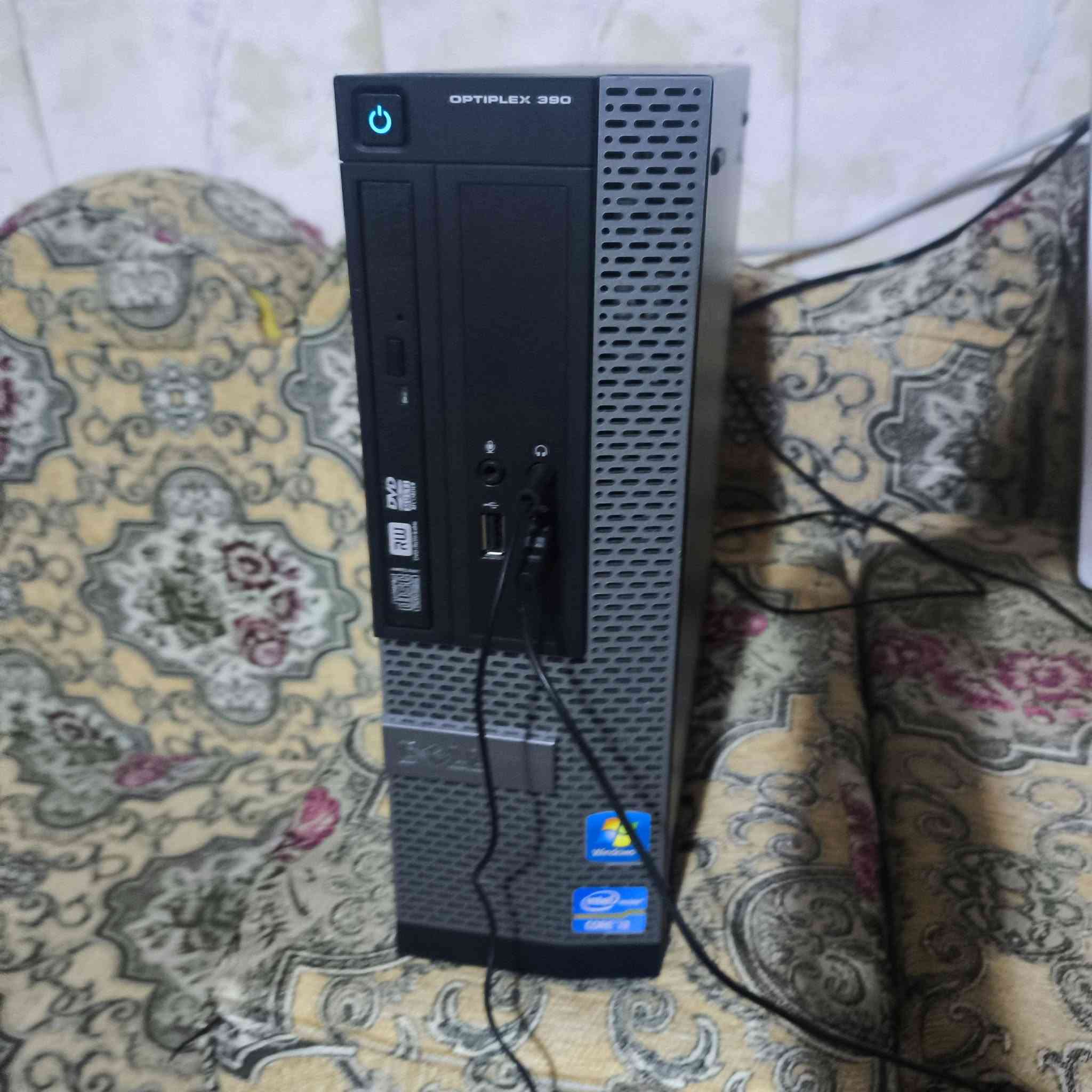 تجميعه للبيع او المراوس بموبايل المواصفات كوراي فايف جيل الرابع  500كيكه كلشي جاهز تجميعه كلش حلو الرقم ***********السعرخاص
