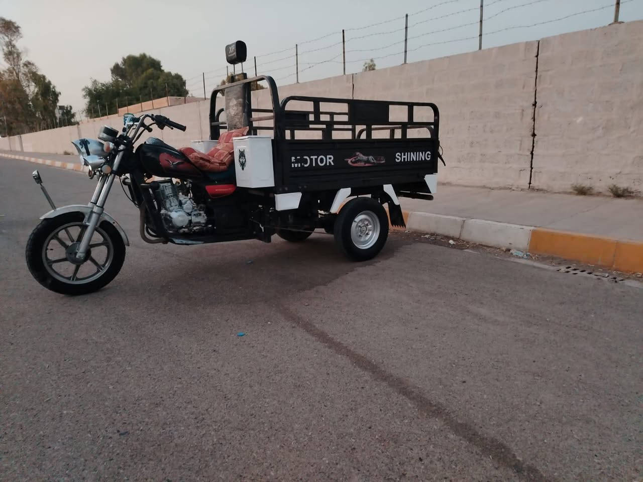 سلام عليكم ستوته موديل 22 فحل عالي قلاب منفيس كامل كله ع بلادي قطرت صبغ مابيه ركبه شرط محرك شرط لاصرف ولابخار كهربائيات كامله  سعره مليون و 375 وبيه مجال حك الجيه مكاني كركوك الصياده ***********
