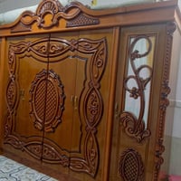 غرفة نوم • نظيفه • طقم كامل