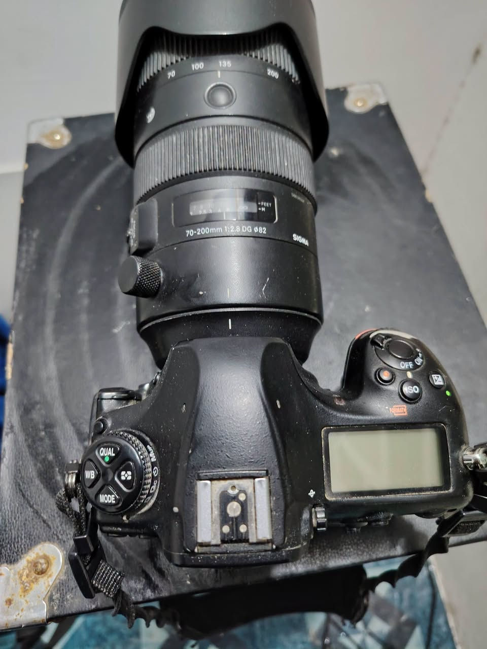 📸 للبيع كاميرا نيكون Nikon D850 فول فريم احترافية
مستعجل على البيع وبـ سعر مناسب للشاري 🔥

✅ الكاميرا نظيفة جداً وشغالة بدون أي مشكلة
✅ تصوير صور وفيديو بجودة احترافية وكلش حلوة
✅ الشاري يتفضل خاص او اتصل
✅ الشتر: فوك 100 ألف
ابيع بدون شتر

📦 تجي وياها:
• كارتونة
• شاحنه
• بطارية
• حزام كتف

📍 المكان: بغداد – بسماية
🚗 التوصيل موجود

💰 السعر على الخاص
📩 الشراي الجاد يتفضل خاص، وما يتعب نفسه بالسؤال إذا مو جاد.

📱 واتساب: ***********

