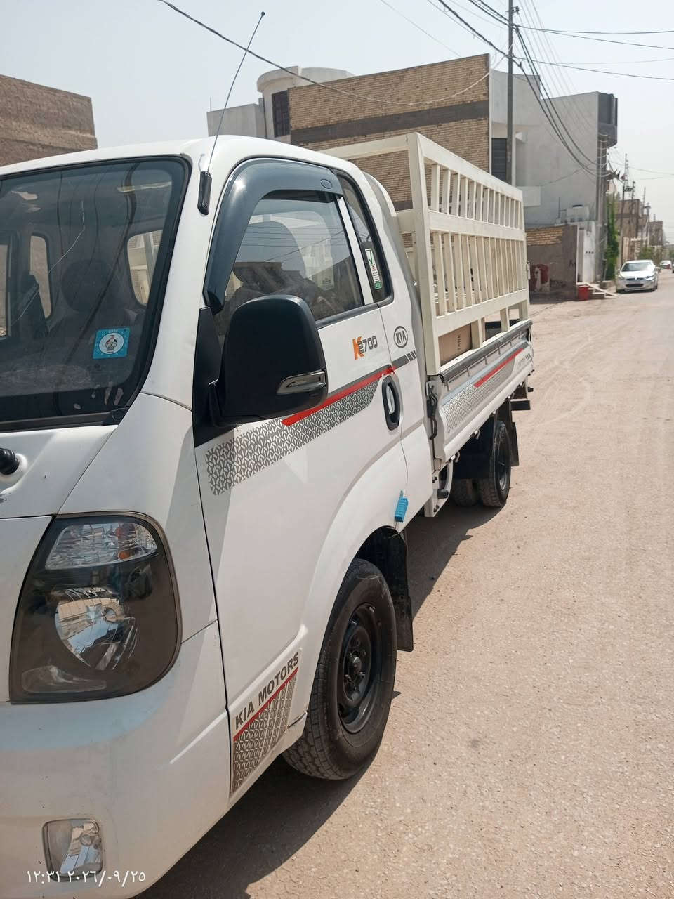 سيارة 2019 محرك 3000 جديد گير جديد كلچ جديد حدادية جديدة تخم اطارات بطارية جديدة نقص كومبريسر التبريد فقط رقم الماني سنوية 31 اعتراف مباشر عقد مروري عقد خارجي غير مقبول تأجيل نقل الملكية غي مقبول السيارة بأسمي  ماابيع كفالة افحص بعينك والله الرزاق الكريم 
السعر المعروض 120 والكرم موجود ان شاءالله واذا موجود مراوس 7 راكب عادي جدا ويكون أفضل 
*********** السيارة في النجف الاشرف

نص مكتوب في الصور:
- ١٢:٣١ ٢٠٢٦/٠٩/٢٥
- ١٢:٣٢ ٢٠٢٦/٠٩/٢٥