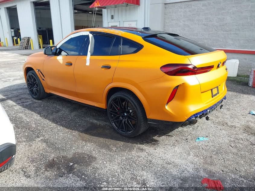 X6 M كومبيتيشن • V8 4.4 • ٤٠٠٠٠ ميل