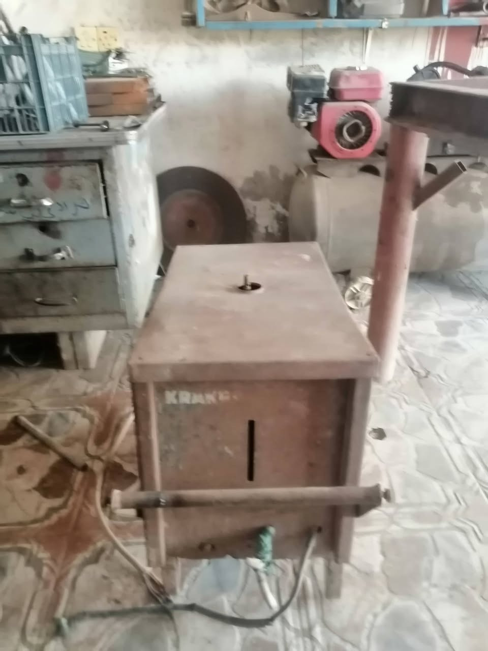 السلام عليكم اخوان مكينه بلغاريه للبيع المكان ذي قار الاتصال على الرقم ***********
