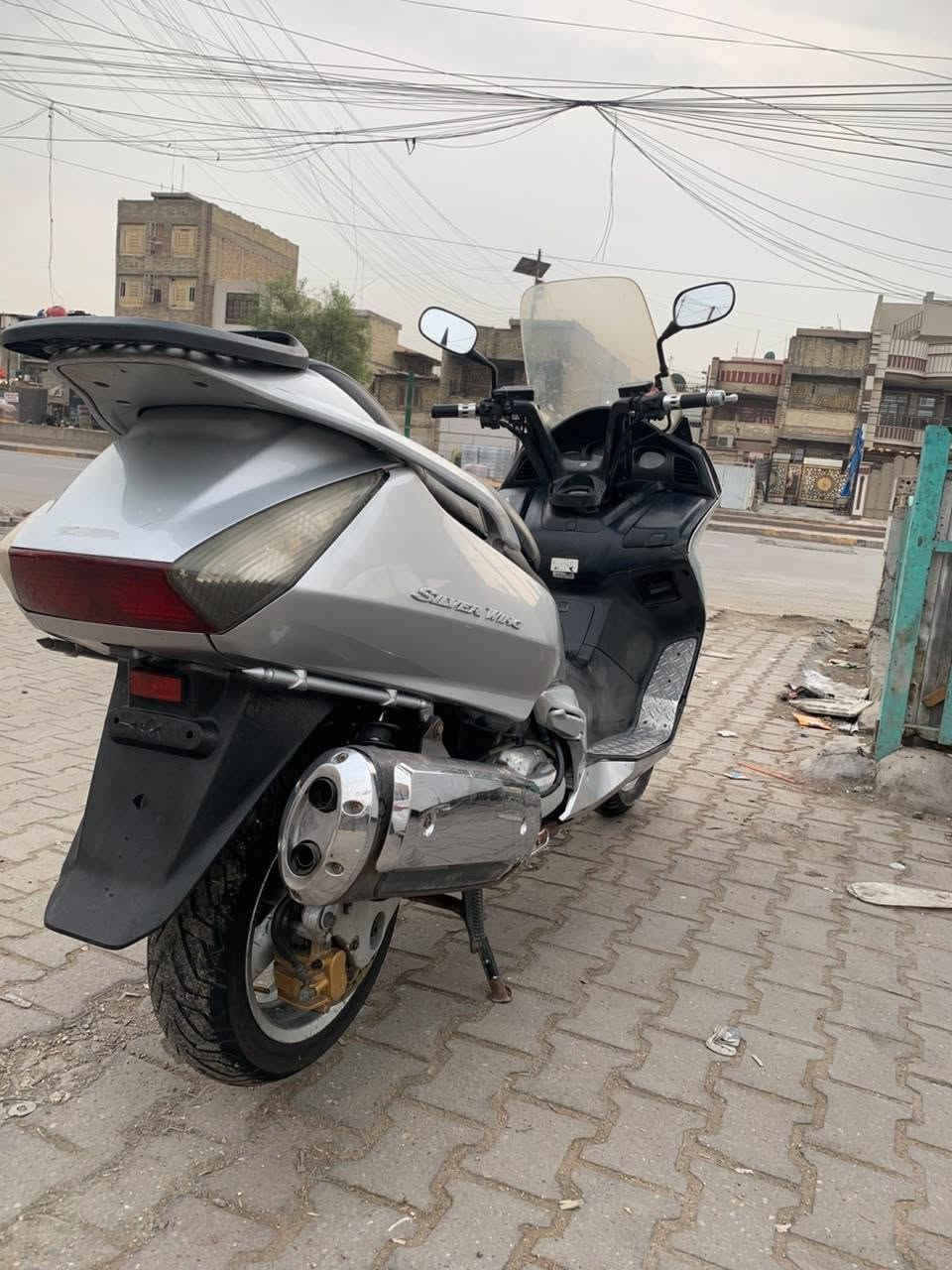 سلفر ٤٠٠ • فديو • مجال قليل