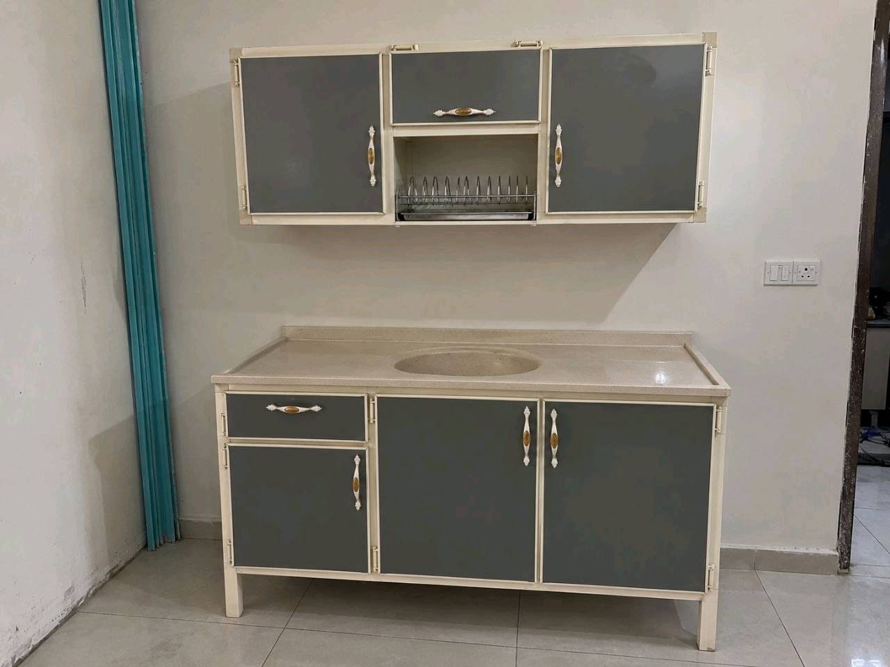 سنك مع ملحق قياس متر ونص

ابوالسله سعره230 

توصيل 
بغداد 10
اطراف 15

نجف الاشرف 25
كربلاء المقدسة25 
بابل 25
ديوانيه 25
واسط  25
بعقوبه خالص 25 

توصيل( بصره سماوه ناصريه وميسان 35

توصيل (بلدروز. مقداديه. موفقيه. بدره وجصان. الحي ) 50 الف



❌مرمر اسود اضافه 5#بغداديات #كاونترات خشب #خشب #محافظات #mdf #مناسب #راقي #كربلاء #نجف #بصره #ناصريه