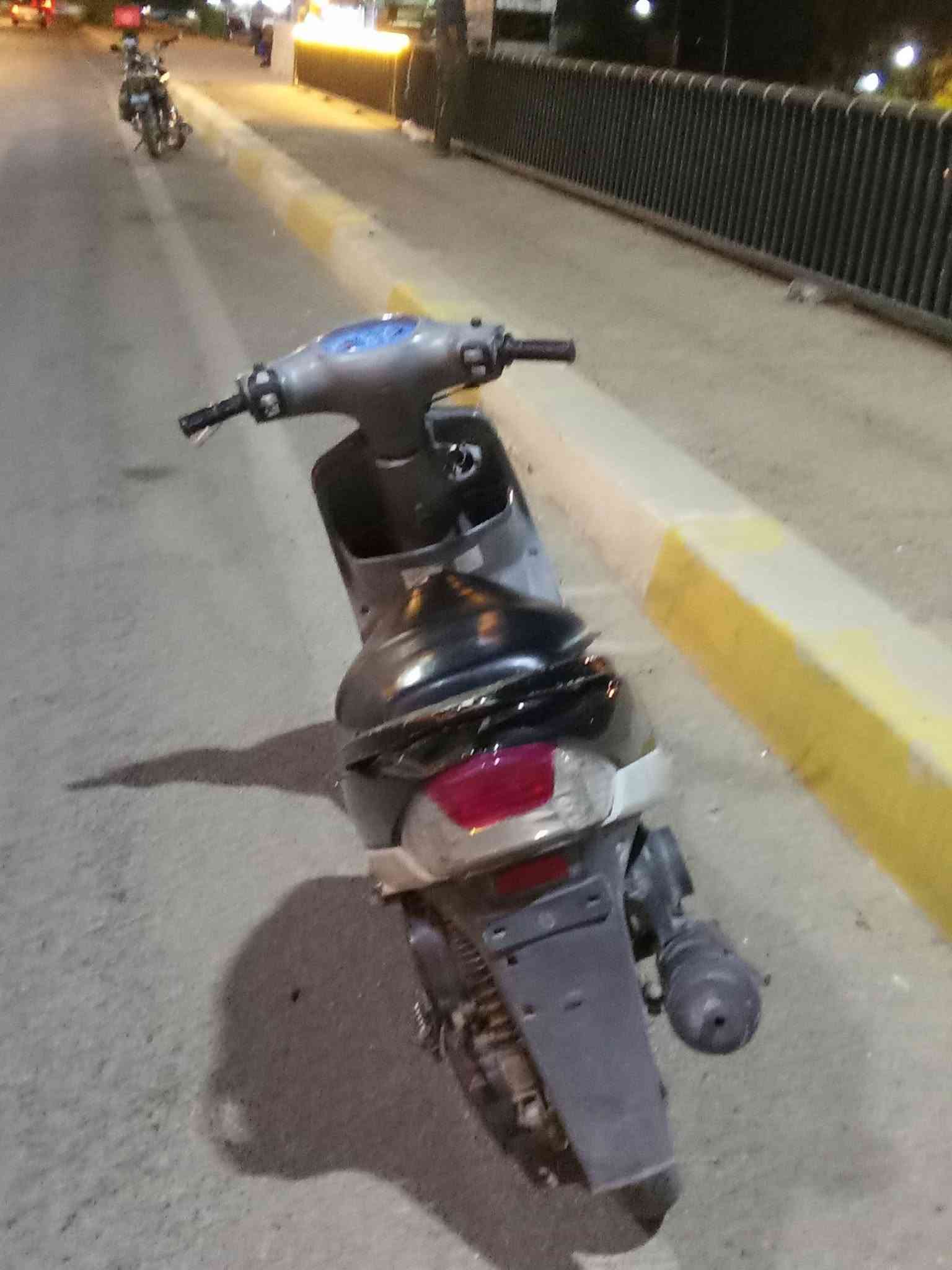 يابه سلام عليكم ماكس قجمه للبيع  او مراوس اشعندك نزل حسب قناعه دراجه رمبه دراجه ملوحه  فول كفرات كله ختم دراجه بس باقي أشد لايت الامامي اليوم أشده إنشاءالله اخوان دراجه اي عيب مابيه مابيه نقص تجي اتشوفه وتفحص اي عيب تحركه دراجه والله خير من الله رقم موجود اتصال او واتساب *********** مع تحياتي لكم
