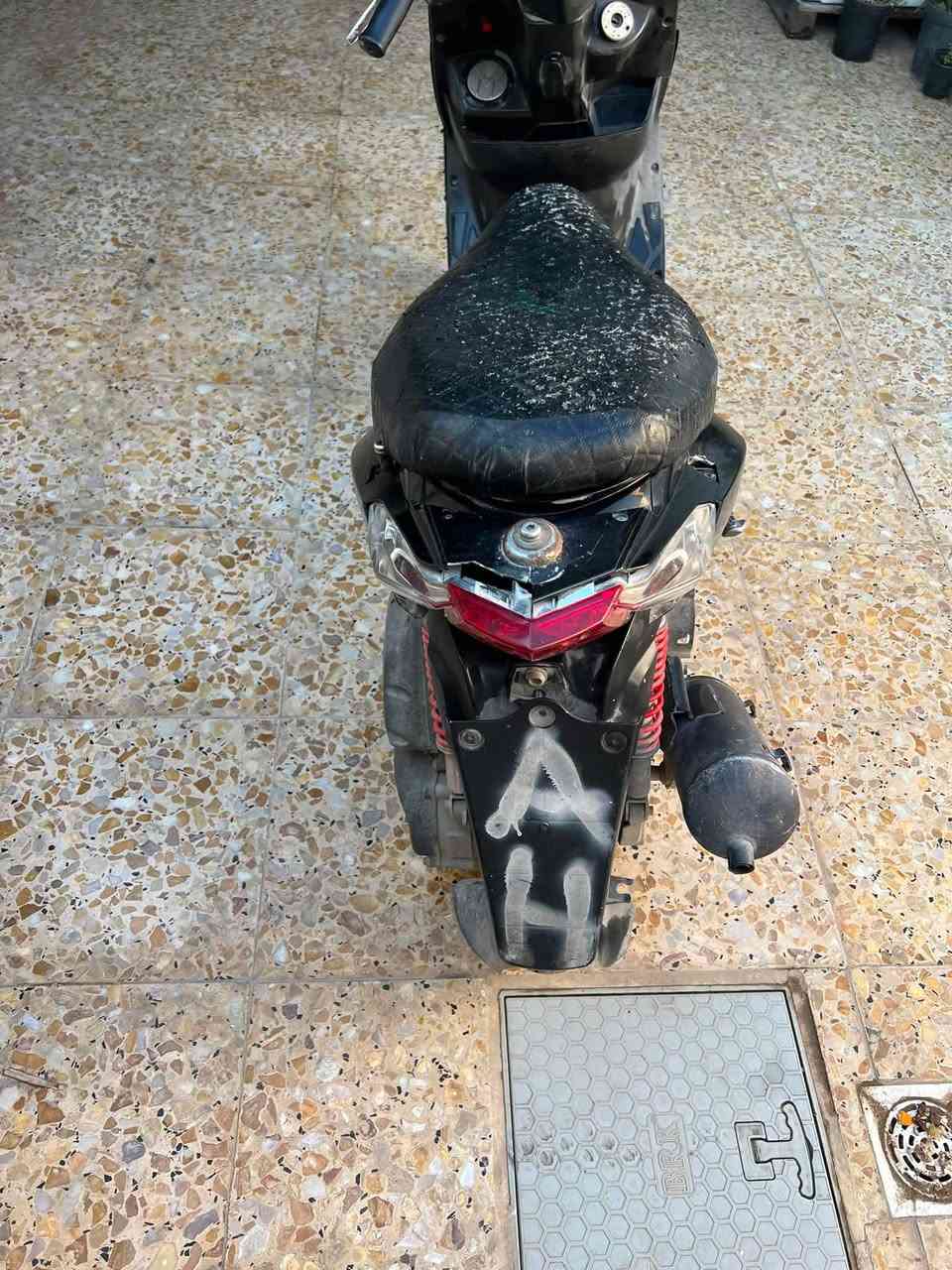سلام عليكم شلونكم شباب هاي درجه للبيع سعر مناسب لي يحب يشتري يجي خاص او يتصل على رقم هذا ***********
