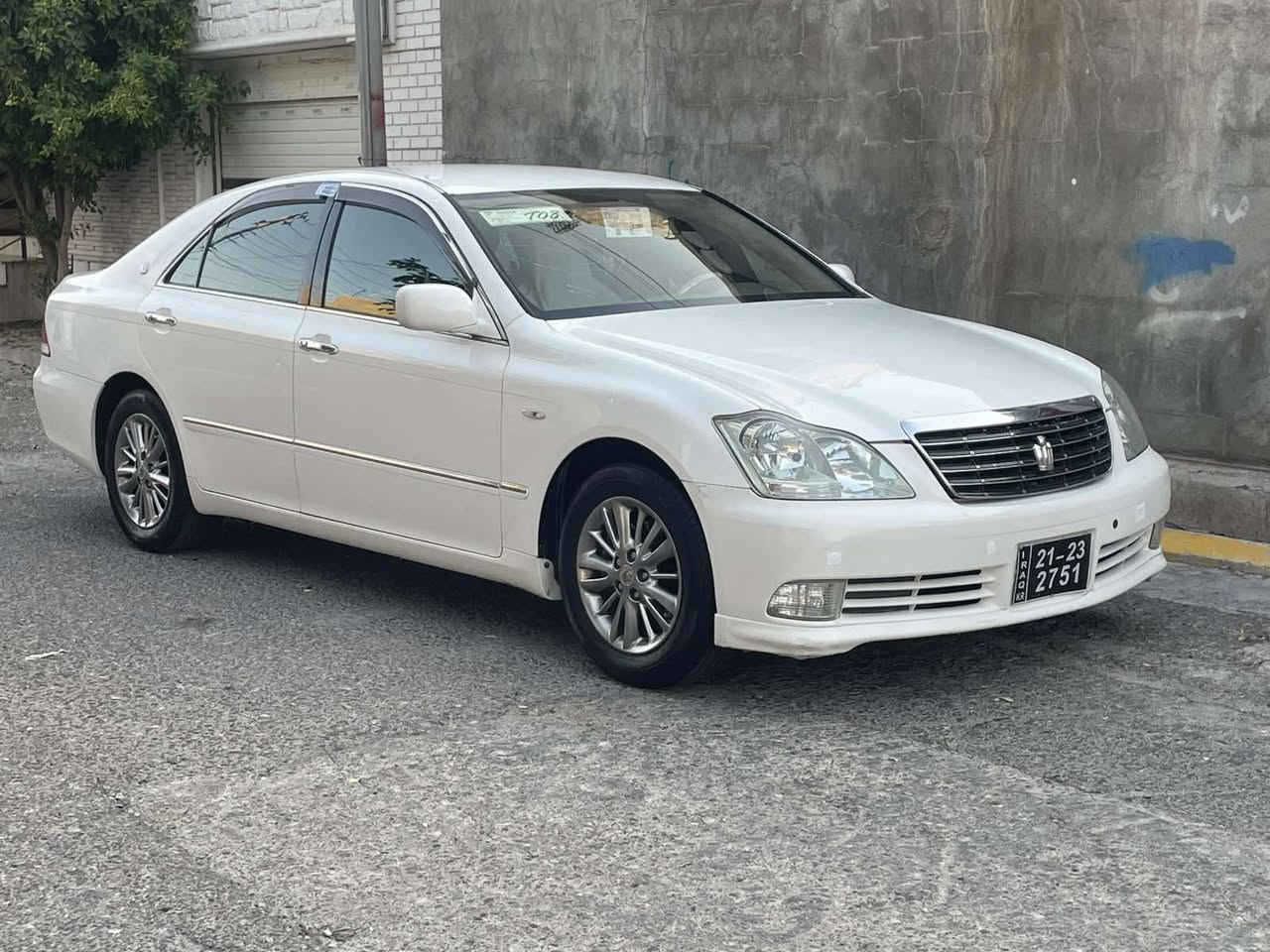 بەناوی خوا شاهینە مووس2005 ناوزەرد مەکینە 180یەک پارجە بۆیاخ ئەوروپای هەیە بێ دەعمو لێدراوی سەقڤی جوانە تەقەو ڕەقەو مەکینەو کێڕ بەشەرت دە ڤیتەر جرکو کڵایە ببره ویلی نەوتی بیلاد تایەی تازە ناو دەری سڤرە شوێن باوەنور/کەلار ***********کۆدی هەیە61 مەعمەلە
