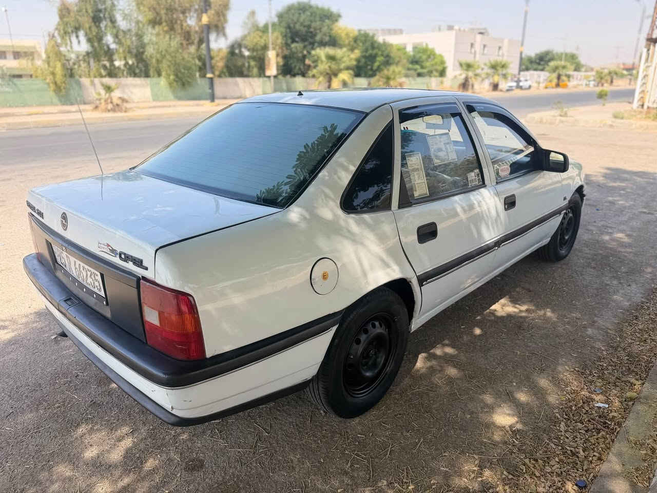 سياره اوبل فكترا موديل 91حجم20 محرك شرط  كير شرط بدون صرف بدون بخار سياره نظيفه جدا كولشي مابي شرط مشروع وطني للا ٢٨. شرط لوحه جديد بدون ضربه دفتر بنزين بيه ABSكهربائية كلها شغال تخم صدر جديد سعر 40وبي مجال بسيط عنوان كركوك رقم هاتف***********
