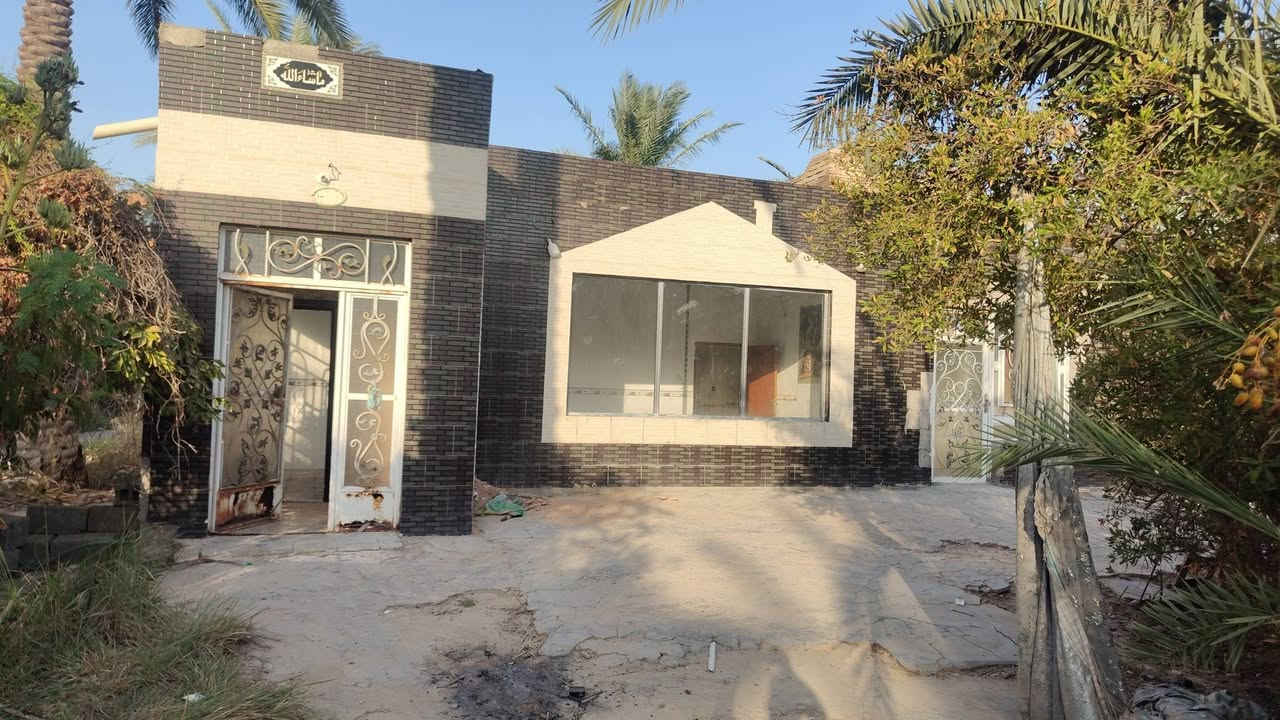 بيت للاجار المساحه 250م المكان علوة الفحل قرب مشروع الماء للاستفسار ***********
