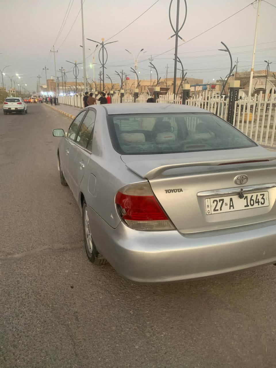 كامري 2006 امريكي المكينه  2400
مصبوغة عام للجمالية 
ضررها الباب الورة جهة العبري مبدل
رقمها ذي قار رقم انگليزي باسمي 
تبريد شغال تخم تاير جديد
السيارة بيها شاشة وكامرة دواره وتحكم ستيرن جهة وحده وكشن السايق كهرباء ارضية السيارة جلد  مكينه وكير بشرط وين ميعجبك تطلع بيها تراي 

السعر  78 وبيها مجال قليل 
أستفسار اكثر 
 واتساب او اتصال ***********
