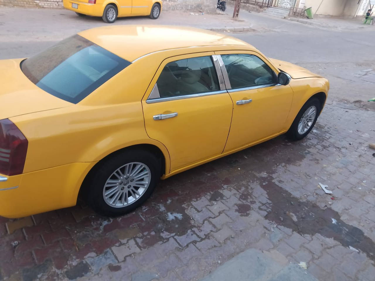 اوباما 2009 خط بغداد عماره دواخل عسلي السيارة جاهزة ميته وكيف اكسر حديدية كبل للشارع مصفره هيئه وغرامه السعر 110 وبيه مجال رقم بغداد انكليزي رقم ***********
