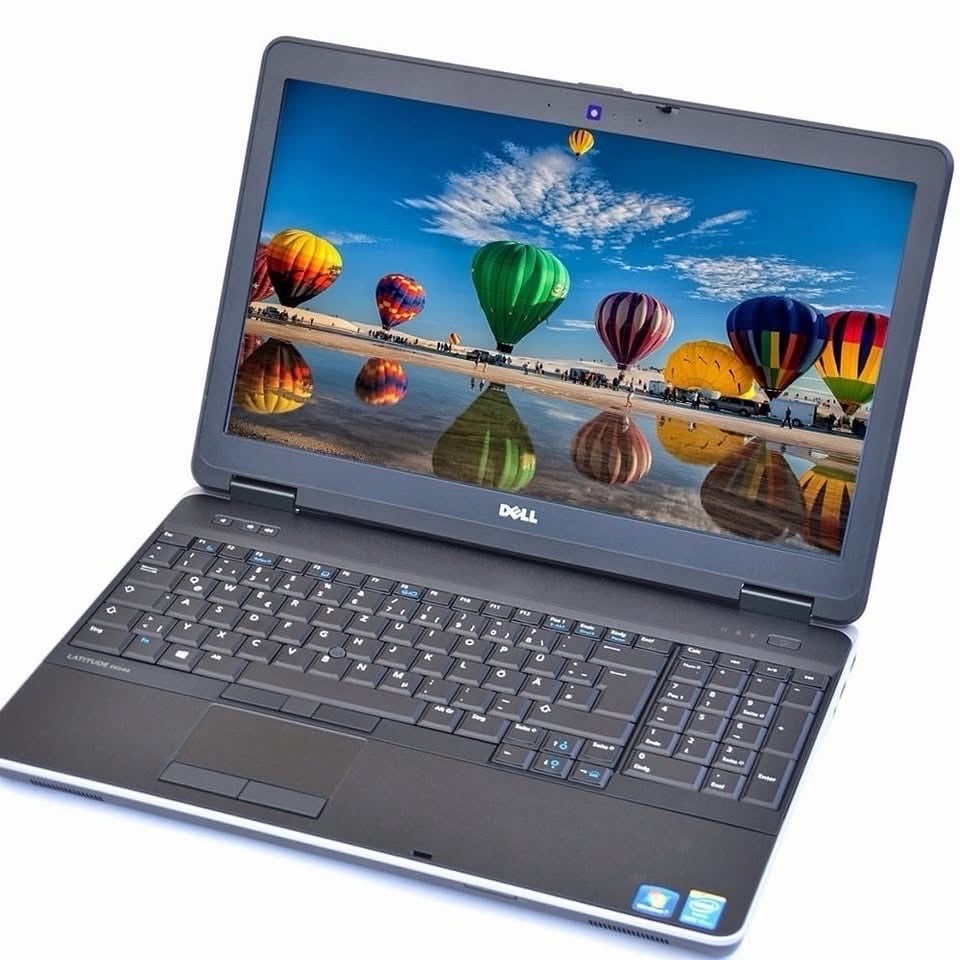 لابتوب ديل لتتوتد | Dell (المواصفات داخل الصورة)