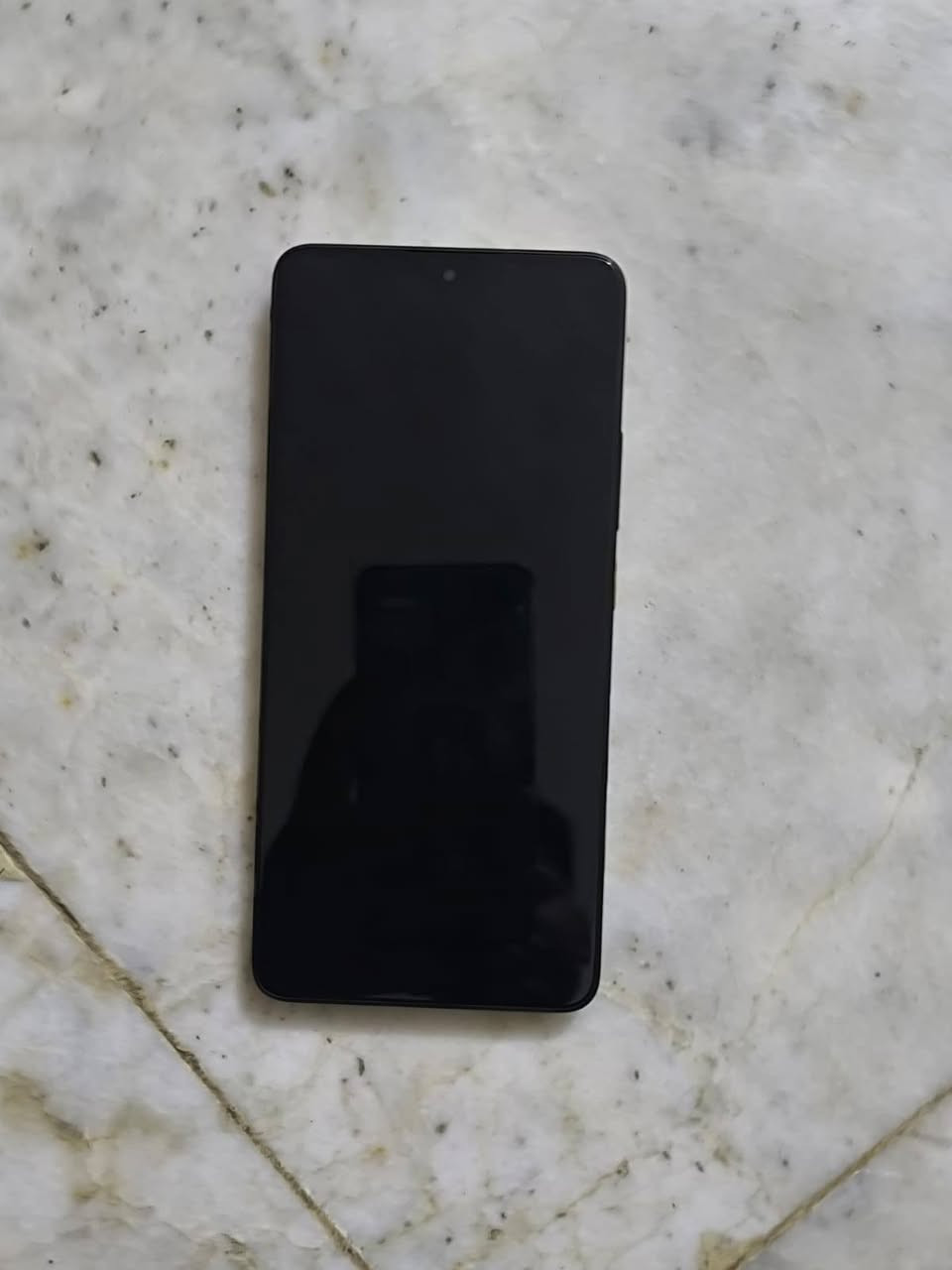 POCO X6 pro 5g
ذاكره 512 والعشوائية 12+12
بوبجي 120 فريم
نضيف وملحقاته كامله
السعر 325 وبي مجال
اتصل ع هذا الرقم ***********
