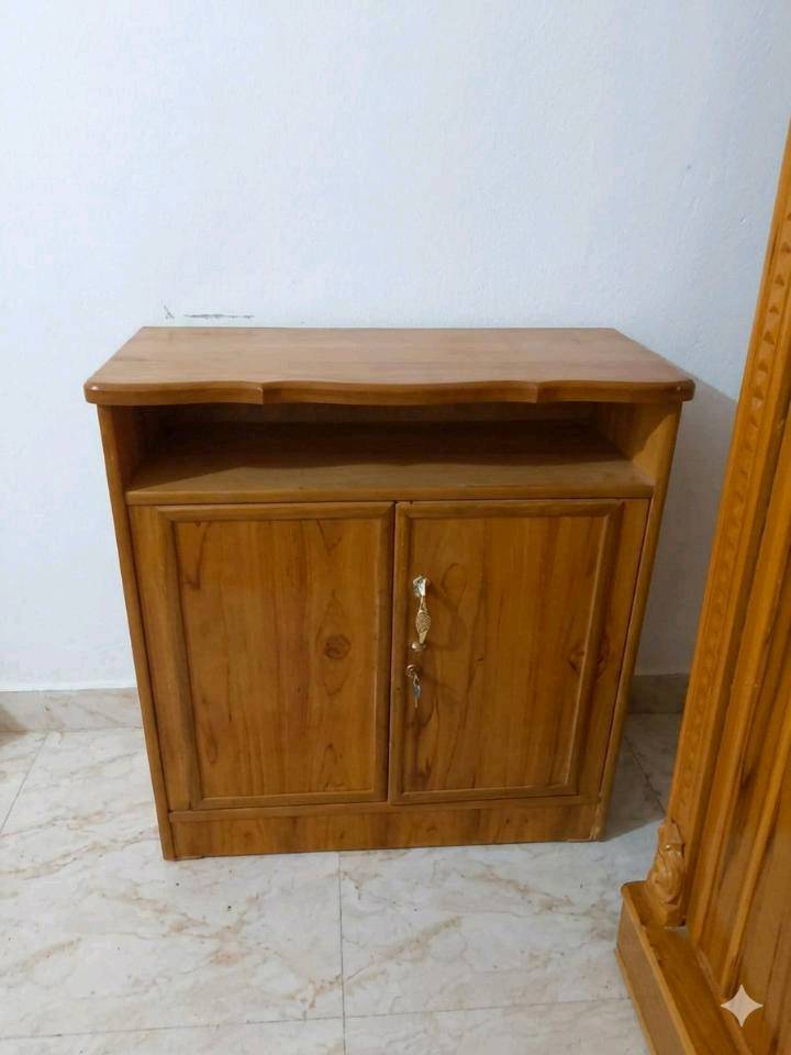 بغداد
الغرفه نظيفه جداً 
الاستفسار الاتصال على هاذا الرقم 