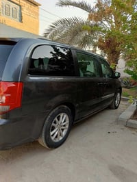 دوج كارافان • ٢٠١٦ • بصرة