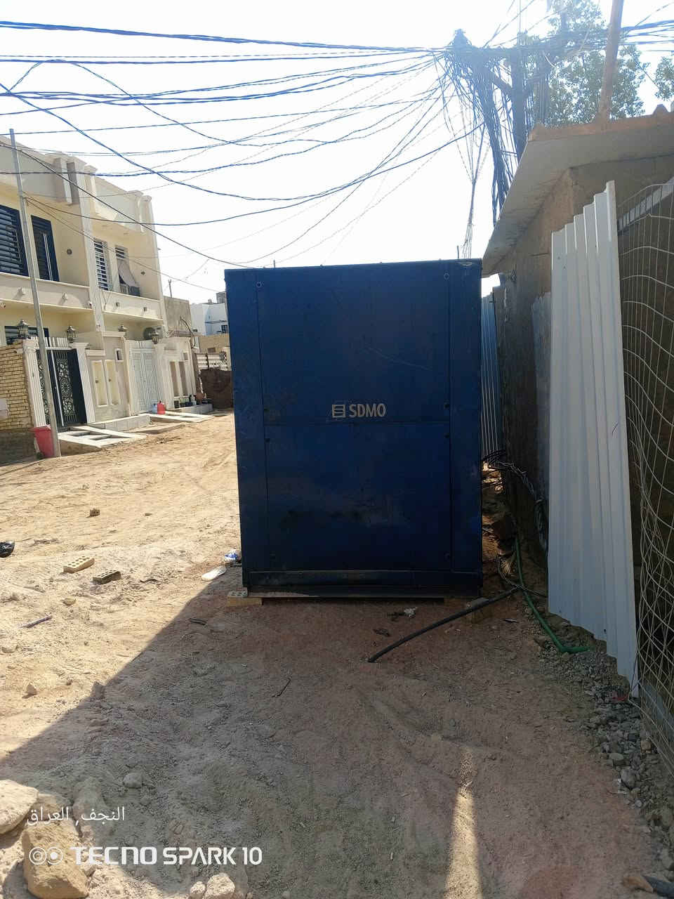 للبيع كاتم فارغ مال 500كيفي
طول 5متر
ارتفاع210
عرض165
نجف الاشرف 
***********
