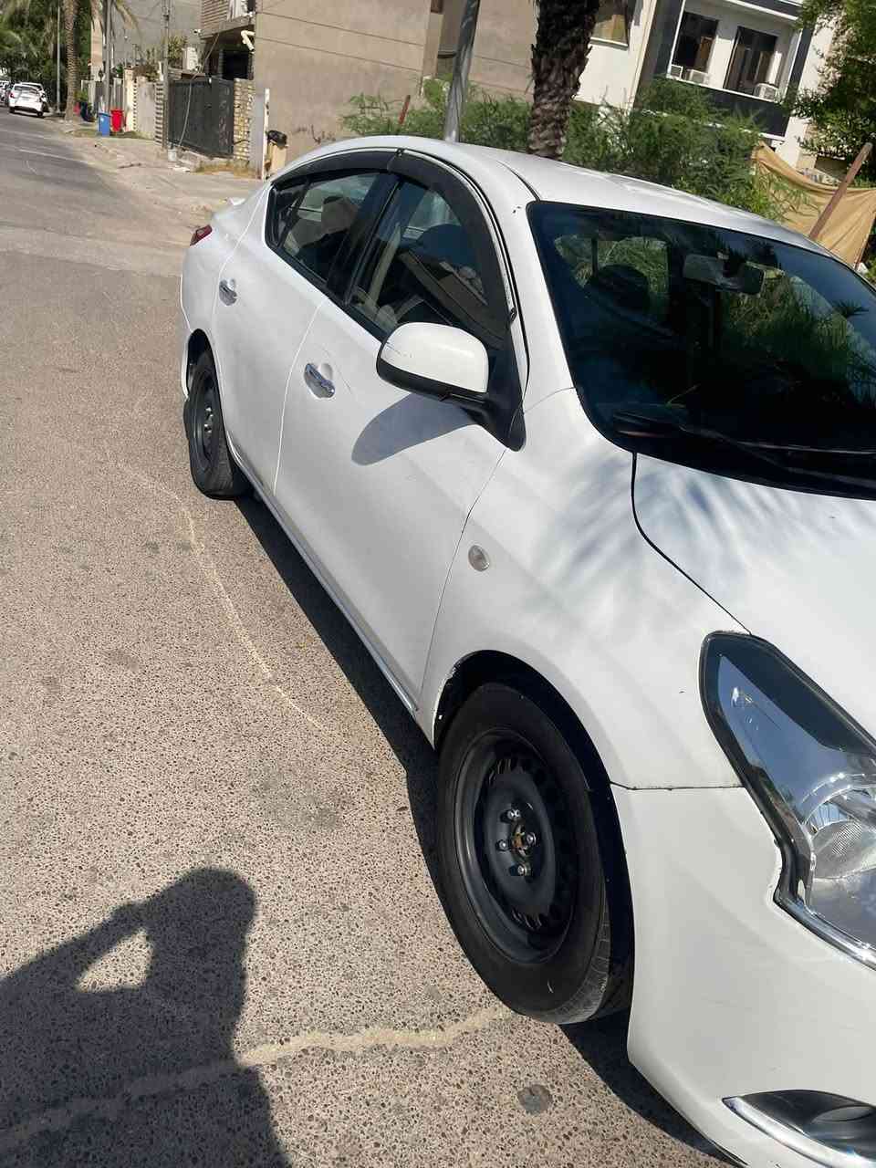 السلام عليكم نيسان سني موديل21سياره مطلوبه الى الشركه شهر السادس تصير حره الستقطاع مباشر ولي سا يدوي قطعتين تبديل بنيد وجاملغ تصليح بل باب خلف الراكب وتصليح جاملغ خلف السايق السياره حلوه وكاعده تبريد مكينه كير فاله سعر 75
رقم التلفون ***********   مكان السياره بغداد اليرموك غير متواجد بل فيس
