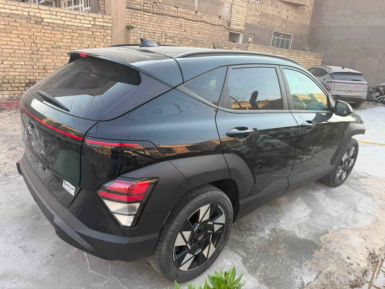 كونا 2024 محرك 2000 دوش منفيست بأسمي ماشيه 22 الف مواصفاتها ( بصمه_ تشغيل عن بعد _ شاشه كار بلي _ كاميرا خلفيه دواره _ تدفئه بالكشنات _ تدفئه بالستيرن _ رادارات امامي وخلفي وجانبي _ اوتو هولد _ وباقي المواصفات المعروفه ) 
(( للبيع فقط  على هذا الوضع بدون لوحات ))
السعر : 113$ 
العنوان : بغداد 
***********
